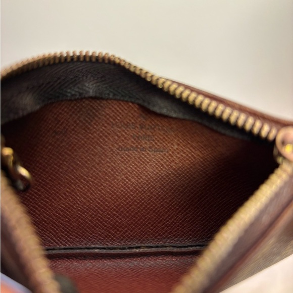 Louis Vuitton Monogram Pochette Cles Key Pouch - Good Preloved Condition - Picture 10 of 10